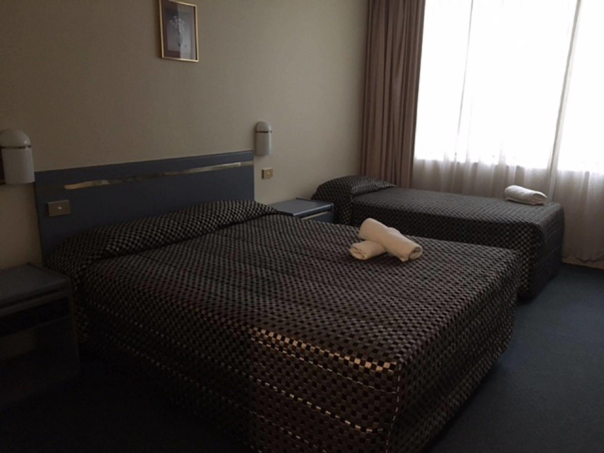 The Select Inn Penrith Bagian luar foto